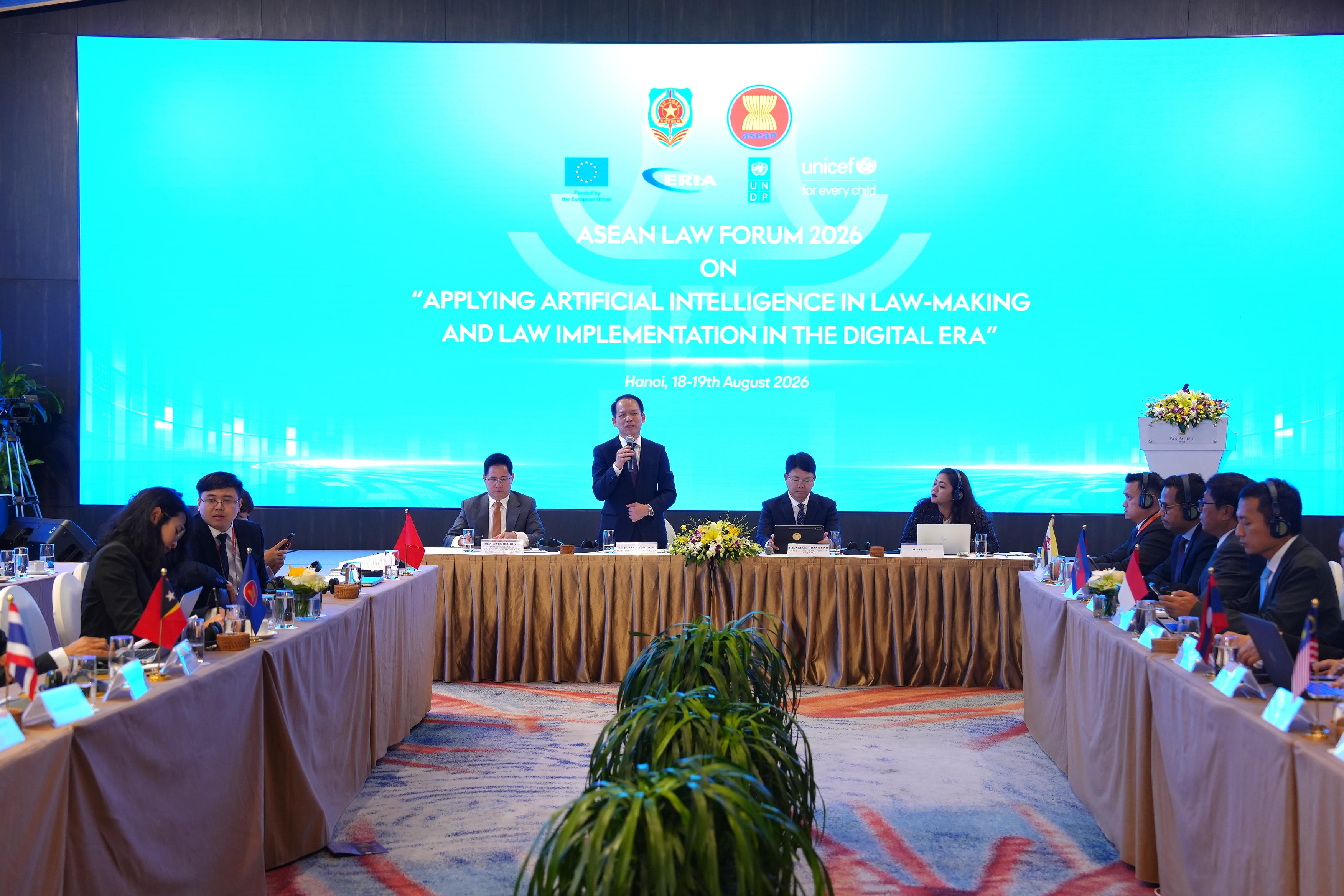 Kết nối t&igrave;nh hữu nghị tại Diễn đ&agrave;n Ph&aacute;p luật ASEAN 2026