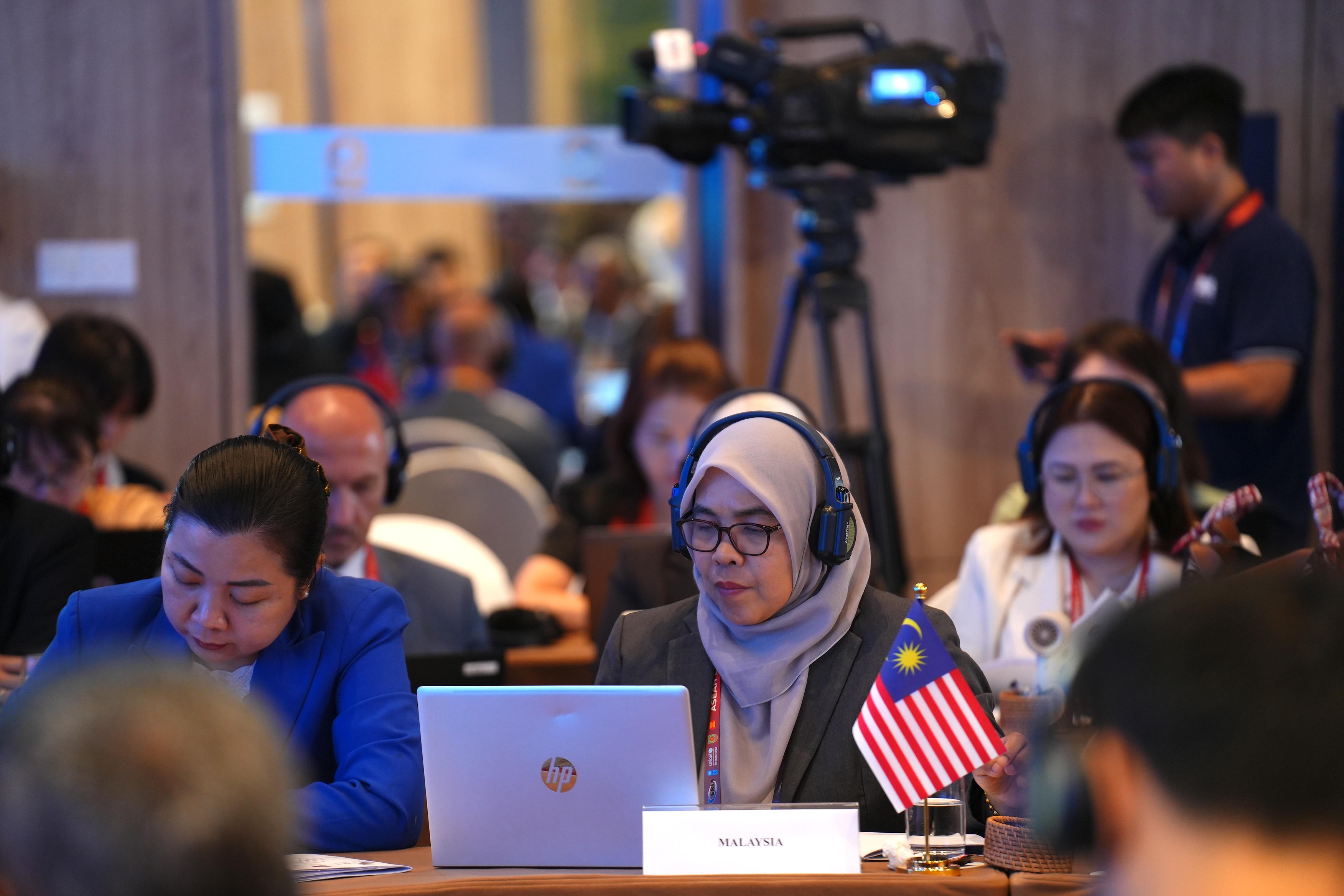 Kết nối t&igrave;nh hữu nghị tại Diễn đ&agrave;n Ph&aacute;p luật ASEAN 2026