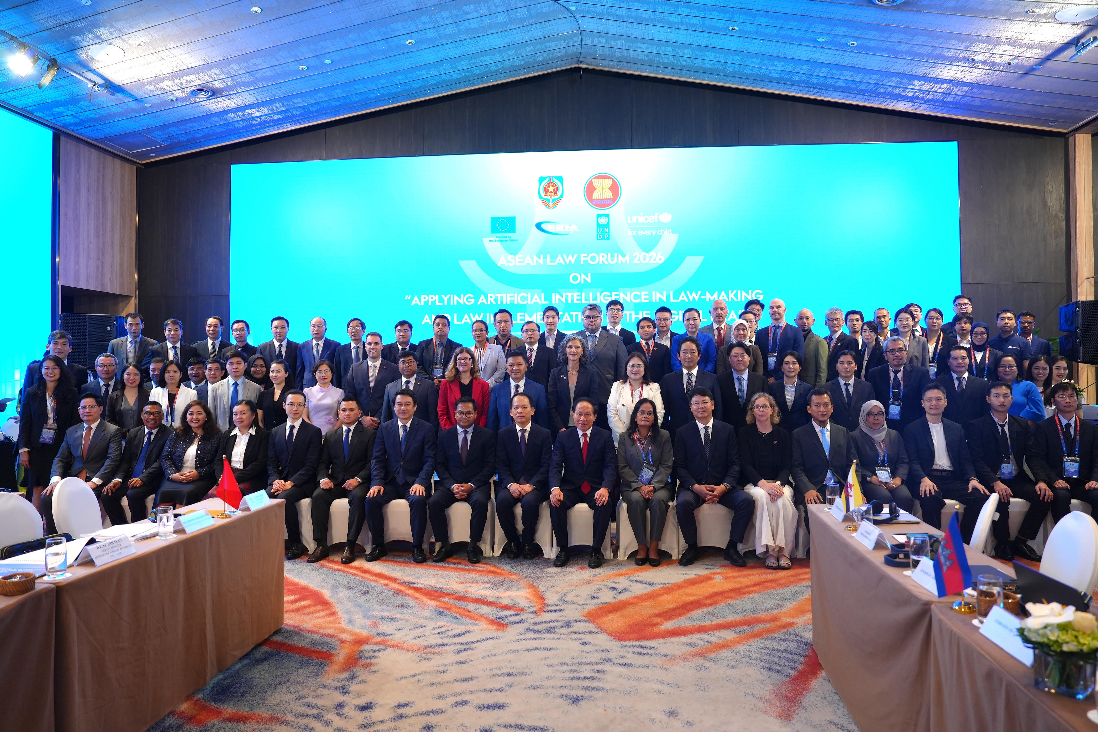 Kết nối t&igrave;nh hữu nghị tại Diễn đ&agrave;n Ph&aacute;p luật ASEAN 2026