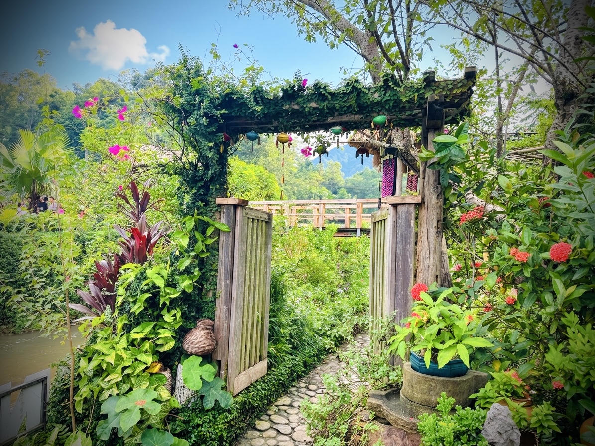 Đó cũng chính là “vốn quý” để Nghĩa Đô hướng tới xây dựng làng du lịch cộng đồng theo chuẩn ASEAN, phát triển từ chính đời sống bản địa, để người dân làm chủ, văn hóa được gìn giữ và du lịch trở thành sinh kế lâu dài trên quê hương mình. (Ảnh: Nguyễn Hải).
