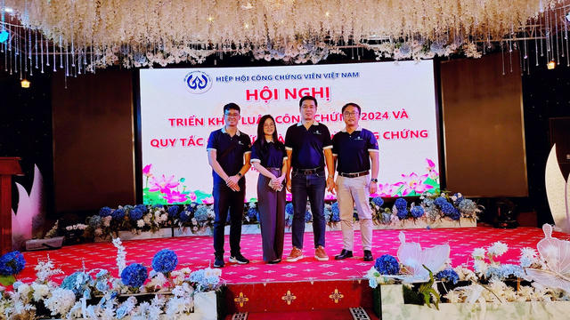 Chuyển đổi số ngành Tư pháp: Thúc đẩy chứng thực điện tử bằng giải pháp "Made in Vietnam" Chuyển đổi số ngành Tư pháp: Thúc đẩy chứng thực điện tử bằng giải pháp "Made in Vietnam"