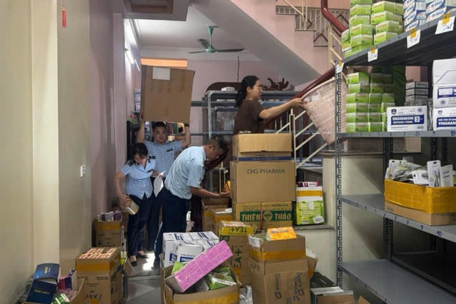 Khởi tố hình sự vụ buôn bán hàng giả là thuốc tân dược tại Thanh Hoá Khởi tố hình sự vụ buôn bán hàng giả là thuốc tân dược tại Thanh Hoá