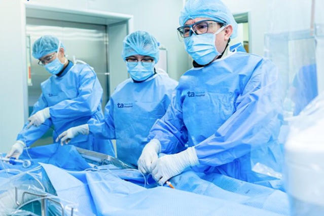 Hơn nửa đời hút thuốc, người đàn ông 60 tuổi nhập viện trong tình trạng nguy kịch