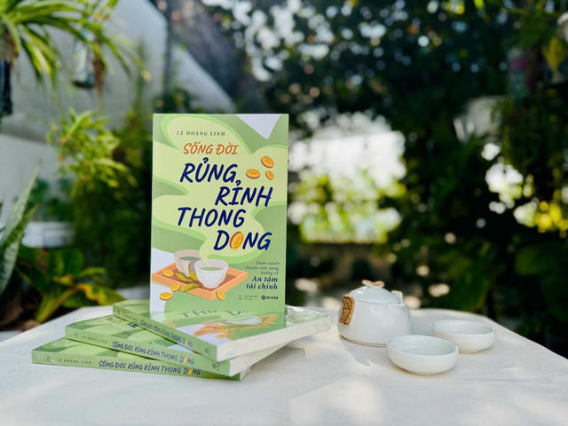 Sống đời rủng rỉnh thong dong và hành trình hiểu mình trước khi hiểu tiền