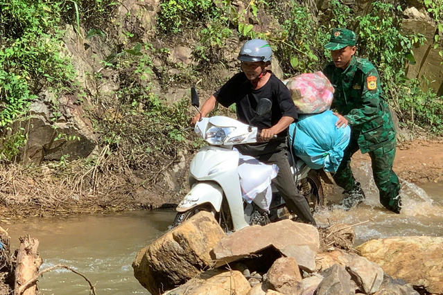 Bộ đội Biên phòng tỉnh Sơn La: “Điểm tựa xanh” trong lòng người dân bản