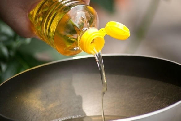 Khi món chiên vàng giòn trở thành gánh nặng môi trường