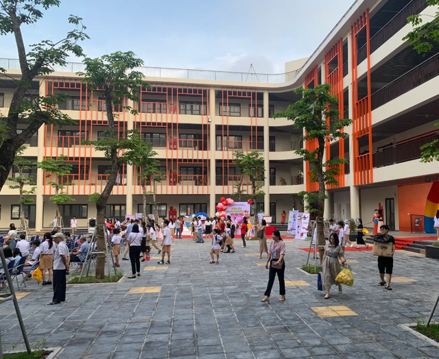 Hà Nội: Quy định mức học phí, mức cấp bù tiền miễn học phí đối với cơ sở giáo dục