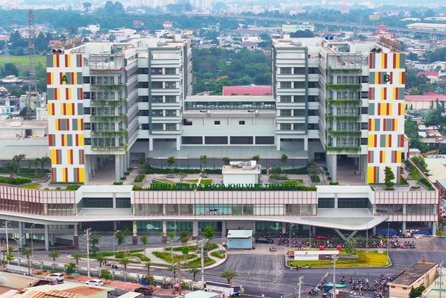 Ngành Y tế TP HCM thay đổi mạnh mẽ, nâng chất lượng phục vụ Nhân dân