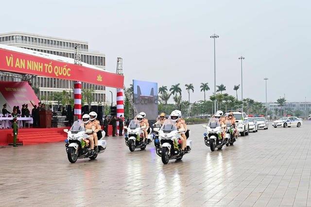 Hải Phòng: Vì an toàn của Nhân dân, quyết tâm kéo giảm số vụ tai nạn giao thông trên địa bàn 