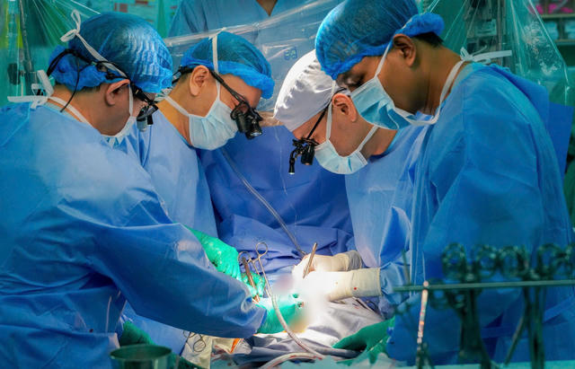 Hai sự sống được tiếp nối trong một đêm tại Bệnh viện Đại học Y Dược TP. Hồ Chí Minh Hai sự sống được tiếp nối trong một đêm tại Bệnh viện Đại học Y Dược TP. Hồ Chí Minh