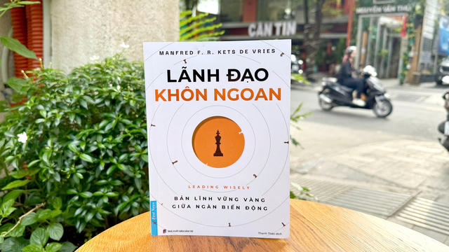 Lãnh đạo khôn ngoan trong thời đại AI Lãnh đạo khôn ngoan trong thời đại AI
