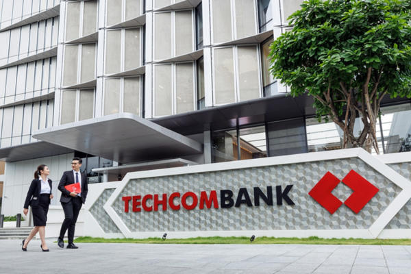 Techcombank (TCB): Điều chuyển nhân sự kỳ cựu sang Masterise Group, bổ nhiệm tân Phó Tổng Giám đốc giữa đà lãi hơn 32.000 tỷ đồng
