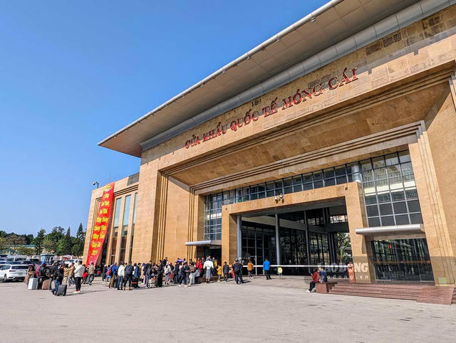 Thí điểm mô hình cửa khẩu thông minh tại cặp cửa khẩu quốc tế Móng Cái - Đông Hưng 