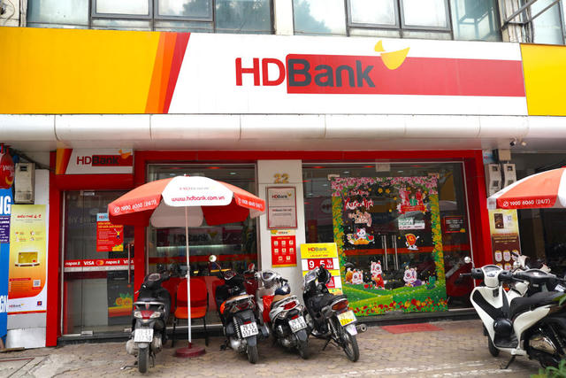 HDBank (HDB): Lãi trước thuế 2025 vượt 21.300 tỷ đồng, tỷ lệ an toàn vốn dẫn đầu ngành