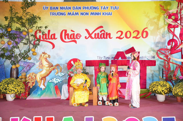 Không gian nghệ thuật, trải nghiệm Tết cổ truyền tại Trường Mầm non Minh Khai