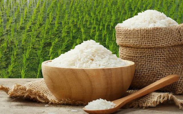 Ngành gạo năm 2025: Doanh thu sụt giảm, lợi nhuận doanh nghiệp niêm yết phục hồi nhờ tiết giảm chi phí