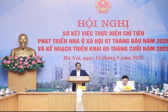 Từ nhà ở xã hội đến 'Chiến dịch Quang Trung': Con người là trung tâm, là chủ thể của các chủ trương, chính sách