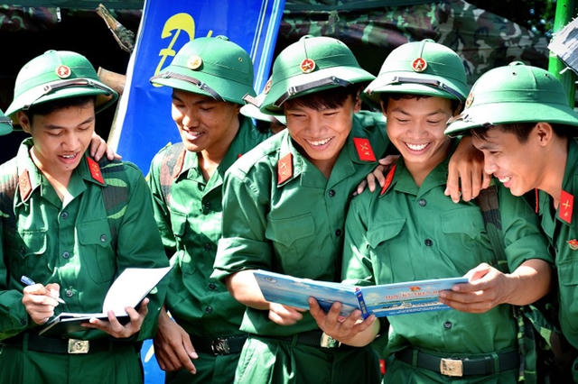 Giải quyết chế độ cho người mất toàn bộ giấy tờ thời gian công tác trong Quân đội thế nào?