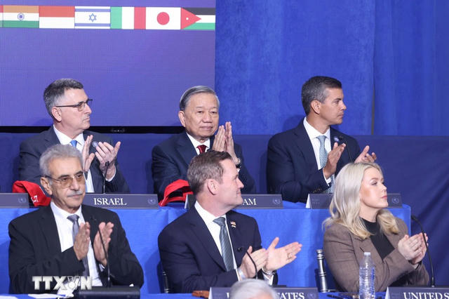 Kết quả chuyến tham dự Cuộc họp Khai mạc Hội đồng Hòa bình của Tổng Bí thư Tô Lâm Kết quả chuyến tham dự Cuộc họp Khai mạc Hội đồng Hòa bình của Tổng Bí thư Tô Lâm