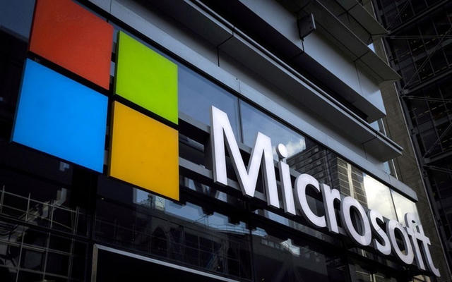 Microsoft lưu trữ thành công 4,84 TB dữ liệu trên tấm kính, tuổi thọ thiết kế 10.000 năm Microsoft lưu trữ thành công 4,84 TB dữ liệu trên tấm kính, tuổi thọ thiết kế 10.000 năm