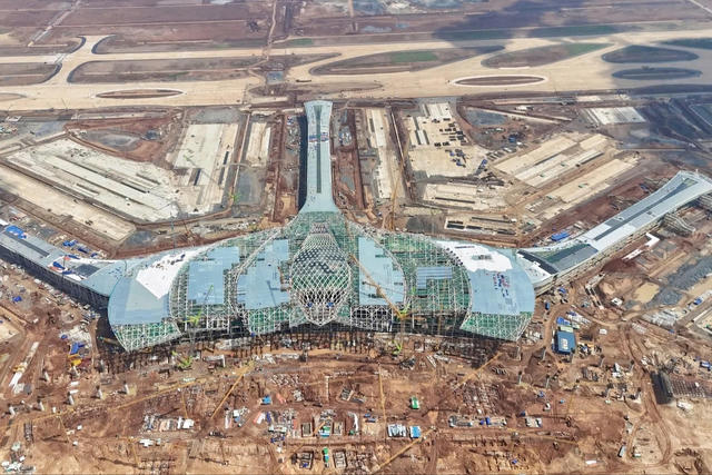 Quyết liệt tháo gỡ khó khăn, tăng tốc triển khai dự án trọng điểm Quyết liệt tháo gỡ khó khăn, tăng tốc triển khai dự án trọng điểm