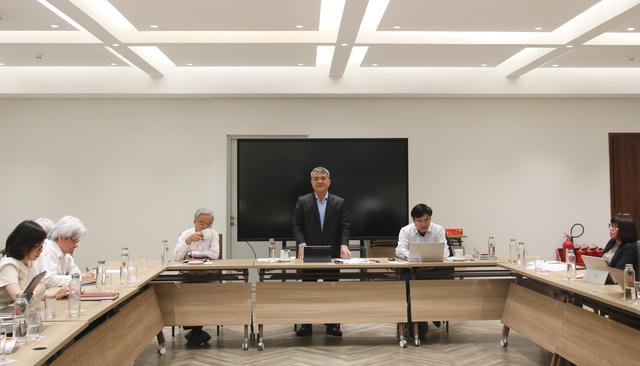 Xác lập lại vị trí, vai trò của pháp luật trong kỷ nguyên mới Xác lập lại vị trí, vai trò của pháp luật trong kỷ nguyên mới