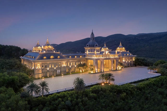 Thiên đường lãng mạn tại Nha Trang Marriott Resort & Spa, Đảo Hòn Tre