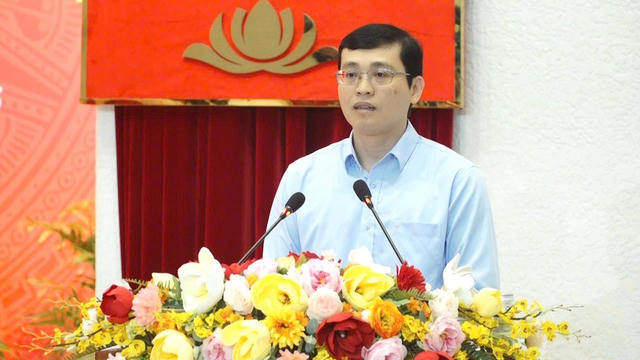 Cử tri TPHCM tiếp xúc với người ứng cử đại biểu quốc hội Khóa XVI Cử tri TPHCM tiếp xúc với người ứng cử đại biểu quốc hội Khóa XVI