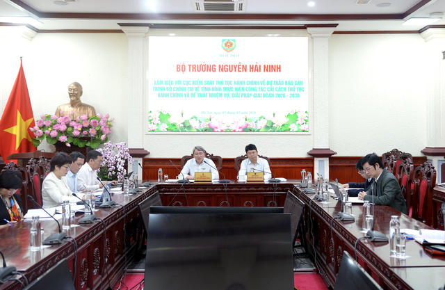 Cần rà soát lại phạm vi cải cách thủ tục hành chính Cần rà soát lại phạm vi cải cách thủ tục hành chính