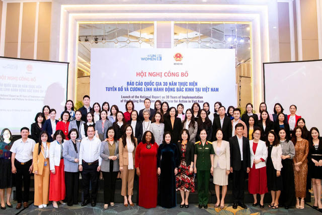 Thực thi CEDAW trong lĩnh vực chính trị: Tiếp tục hoàn thiện chính sách, pháp luật để bảo đảm quyền tham chính của phụ nữ