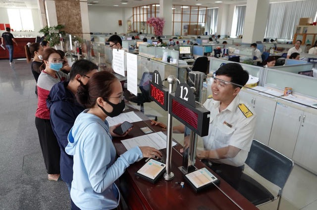 Hộ kinh doanh phải thông báo tài khoản ngân hàng, ví điện tử với cơ quan thuế Hộ kinh doanh phải thông báo tài khoản ngân hàng, ví điện tử với cơ quan thuế