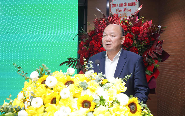 Viwaseen (VIW) kiện toàn bộ máy lãnh đạo nhiệm kỳ mới: Sẵn sàng bứt phá cùng 'hệ sinh thái' Vinaconex Viwaseen (VIW) kiện toàn bộ máy lãnh đạo nhiệm kỳ mới: Sẵn sàng bứt phá cùng 'hệ sinh thái' Vinaconex