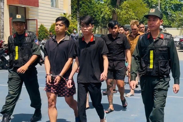 Triệt phá đường dây mua bán trái phép 17kg ma túy