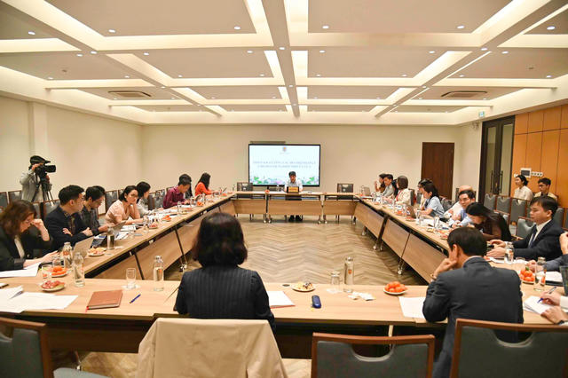 Triển khai các hoạt động phản ứng nhanh trong hỗ trợ pháp lý đối với chính sách, pháp luật mới