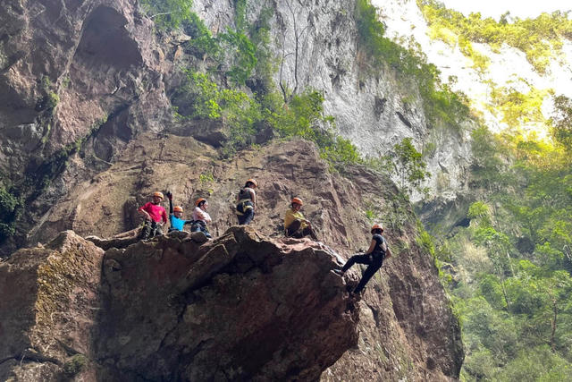 Ban hành tiêu chuẩn quốc gia để bảo đảm an toàn cho du lịch mạo hiểm