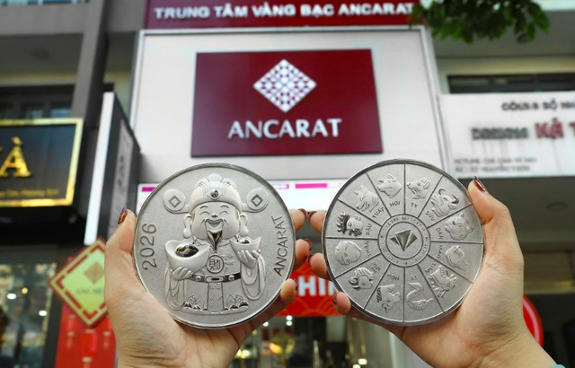 Giá bạc ngày 1/4: Bạc thế giới và trong nước cùng đi lên, neo ở mức khoảng 77 triệu đồng/kg Giá bạc ngày 1/4: Bạc thế giới và trong nước cùng đi lên, neo ở mức khoảng 77 triệu đồng/kg