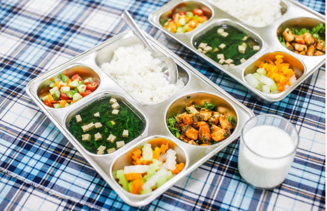 Hà Nội siết chặt quy trình bữa ăn bán trú và truy xuất nguồn gốc thực phẩm