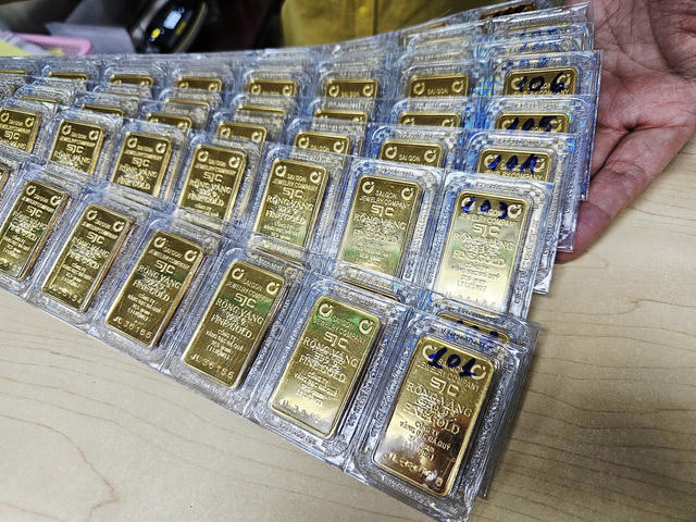 Giá vàng ngày 6/4: Vàng thế giới và vàng miếng SJC cùng giảm
