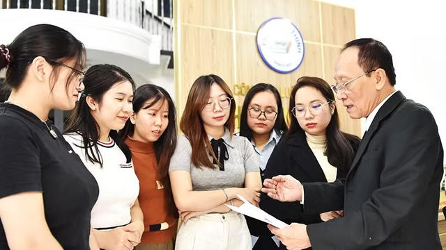 Luật sư Võ Văn Thêm: Nửa đời công lý và nhân tình Luật sư Võ Văn Thêm: Nửa đời công lý và nhân tình