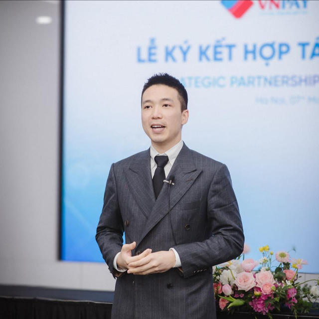 Từ sân bóng ngõ hẹp đến cú bắt tay toàn cầu: Nước cờ độc quyền Pickleball và chiến lược 'hái ra tiền' của New Sports