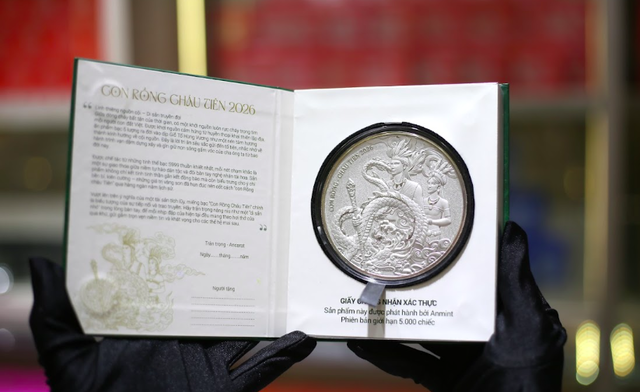 Giá bạc ngày 10/4: Bạc thế giới và trong nước cùng giảm nhẹ