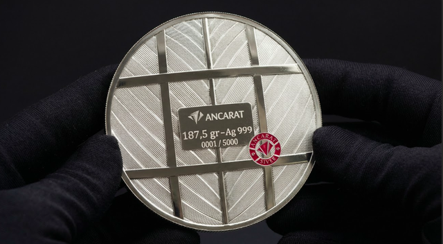 Giá bạc ngày 13/4: Bạc thế giới phục hồi, bạc trong nước tăng nhẹ