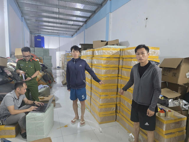 Phát hiện kho thuốc lá lậu “khủng” hơn 172.000 bao ở Bắc Ninh, 2 đối tượng bị khởi tố