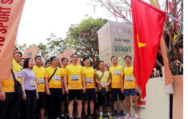 Hơn 1.000 vận động viên tham gia “Chinh phục đỉnh Phù Vân” 2026