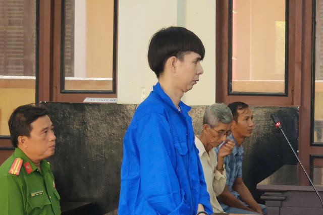 19 năm tù cho bị cáo đâm 3 người vì ghen tuông ở Đồng Tháp