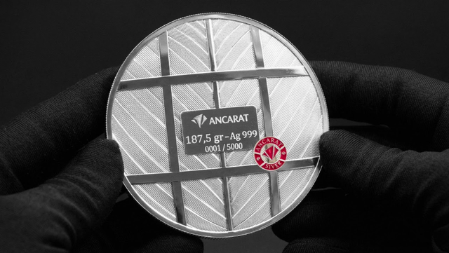 Giá bạc ngày 24/4: Bạc thế giới tiếp đà giảm, bạc trong nước mất mốc 80 triệu đồng/lượng