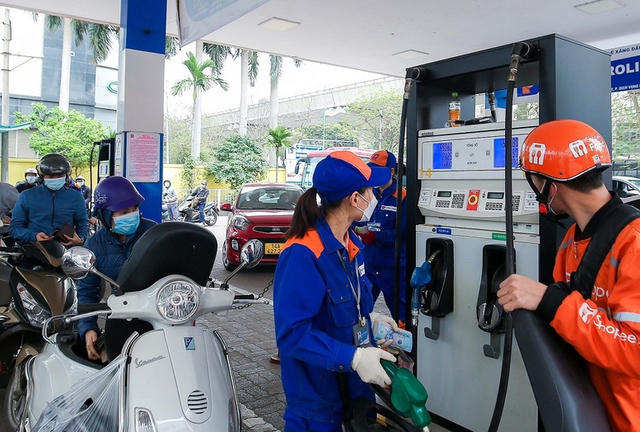 Giảm thuế nhập khẩu một số mặt hàng xăng dầu về 0% đến 30/6