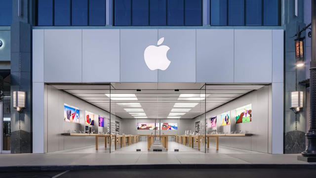 Apple đạt doanh thu kỷ lục hơn 111 tỷ USD, chi 100 tỷ USD mua lại cổ phiếu