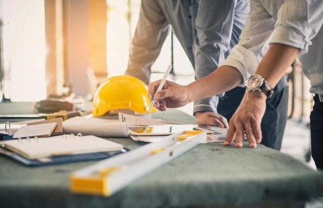 Có chứng chỉ xây dựng, chủ đầu tư liệu có được tự giám sát thi công?
