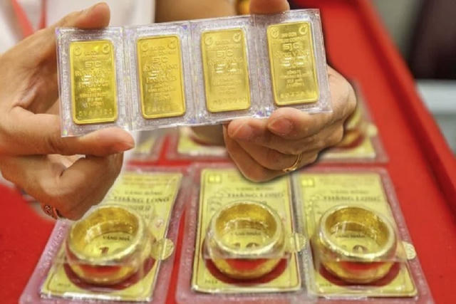 Giá vàng ngày 11/5: Vàng thế giới đi xuống vì áp lực chốt lời, vàng miếng SJC giảm trở lại